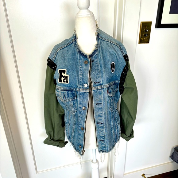 Levi's Jackets & Blazers - Riley Vintage Levi’s Denim And Army Jacket Sz M #0395